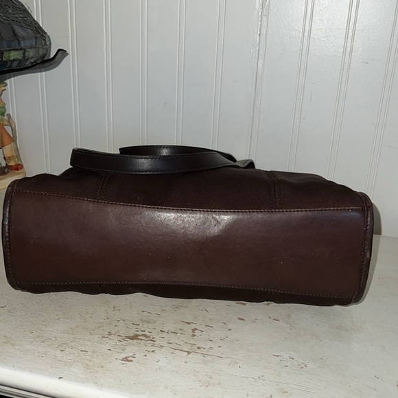 90s Coach New York neoprene & leather shoulder bag - Picture 8 of 12